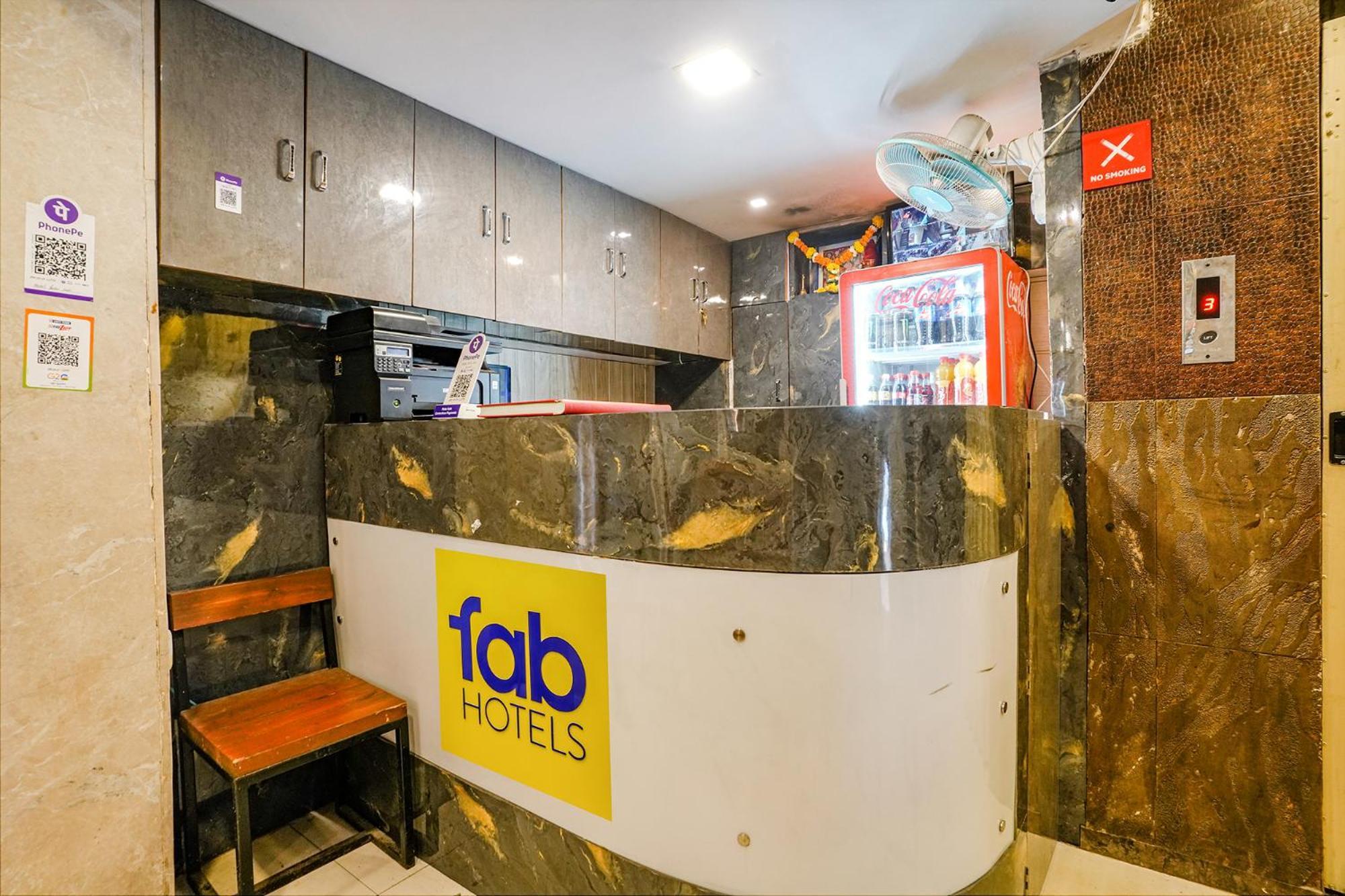 Fabexpress Yatri Inn - Navi Mumbai Turambhe Kültér fotó