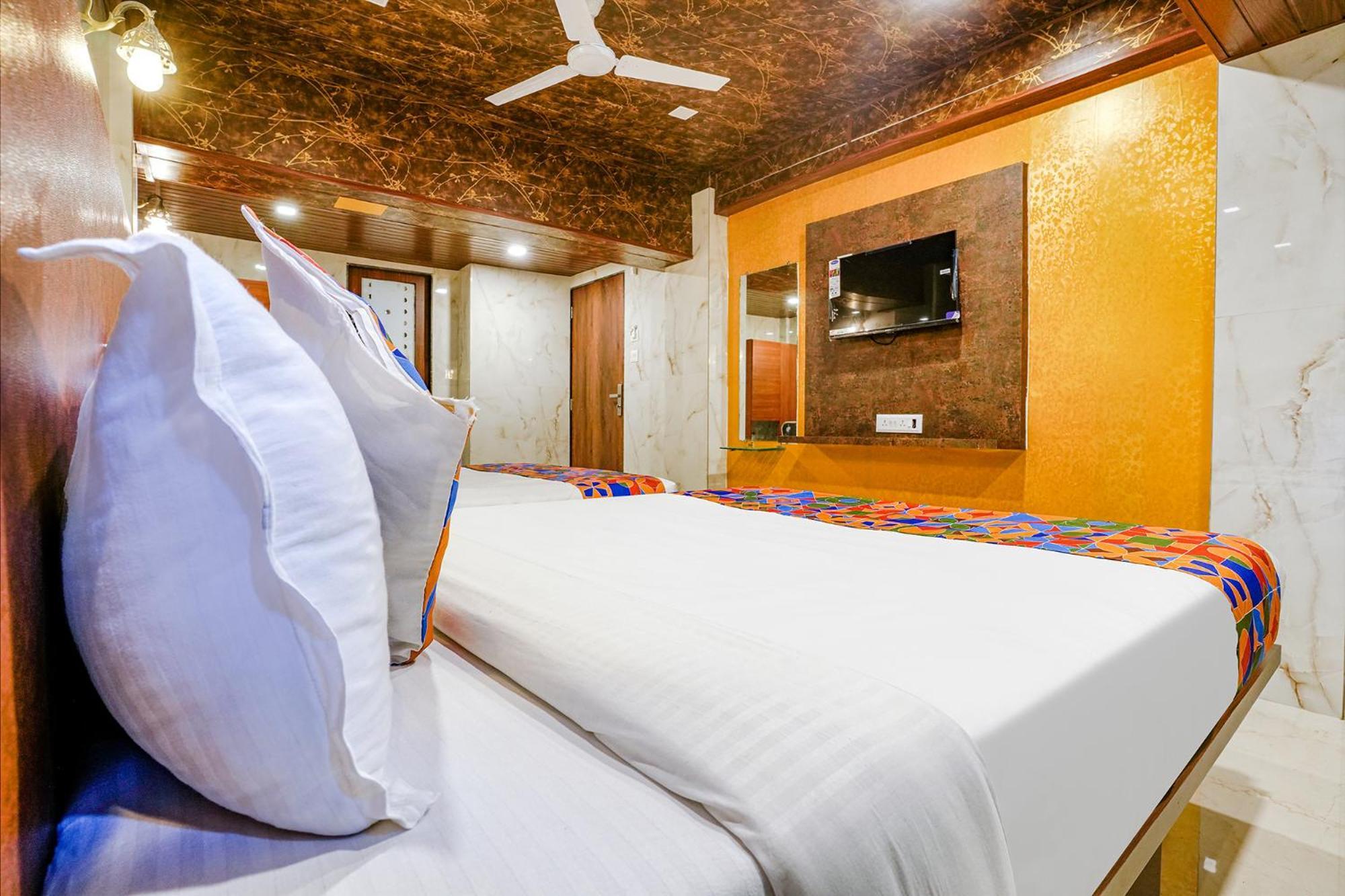 Fabexpress Yatri Inn - Navi Mumbai Turambhe Kültér fotó